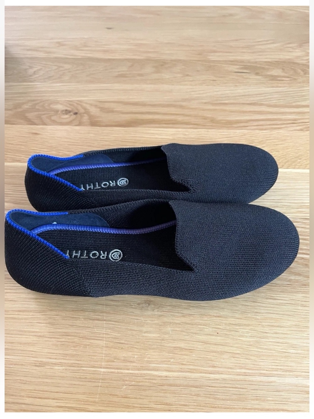Rothy's Black Knit Slip-On Loafers with Blue Trim girls size 4